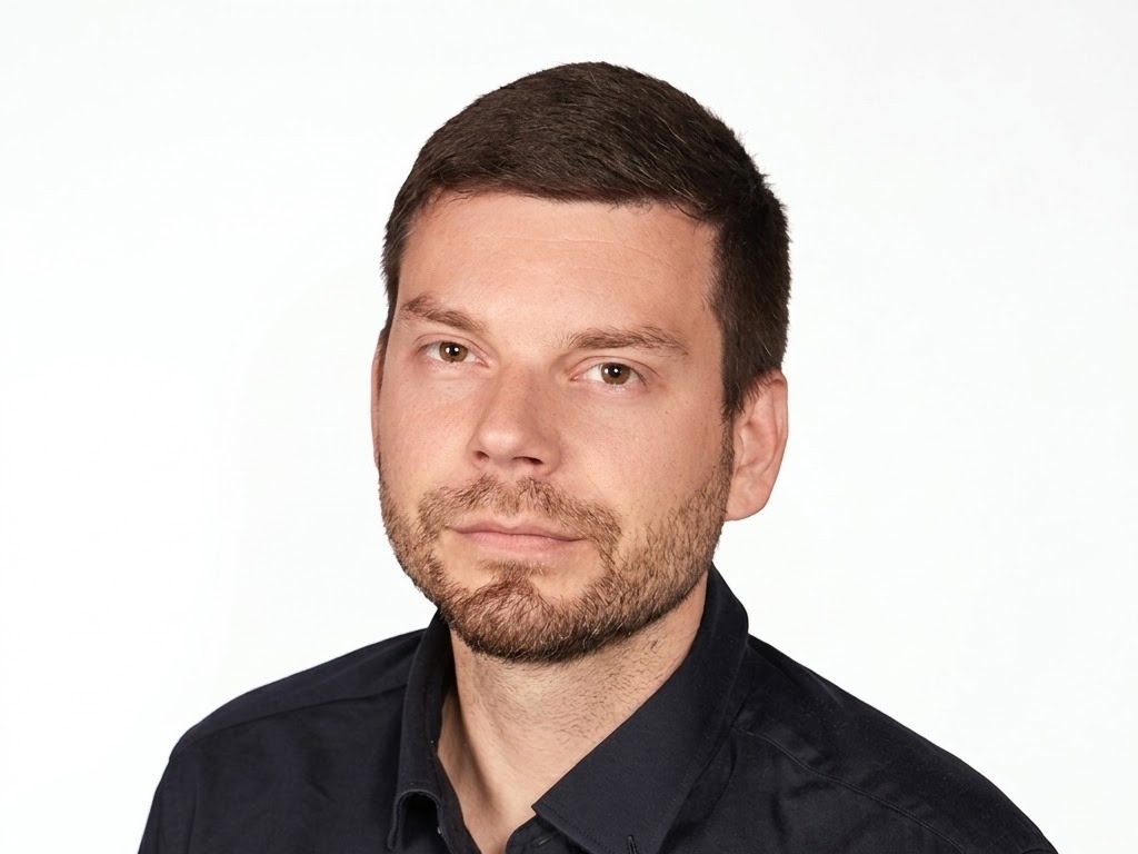 Портрет: Артём Панферов